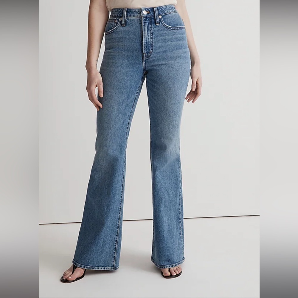Madewell Curvy Perfect Vintage Flare Jean size 32